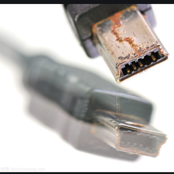 PCBAUSB接插件連接器生銹的原因與對策